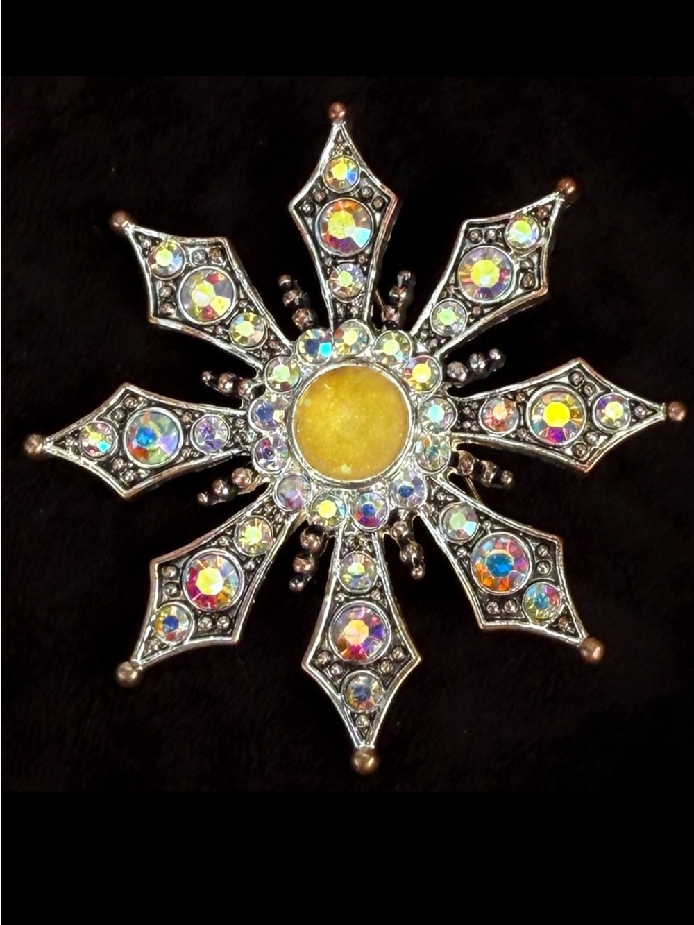 Colorful Vintage SilvertoneStarburst Brooch with Yellow Center
